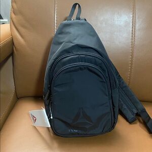 Reebok Clara Crossbody bag Convertible Backpack & Crossbody Brand New w/tags